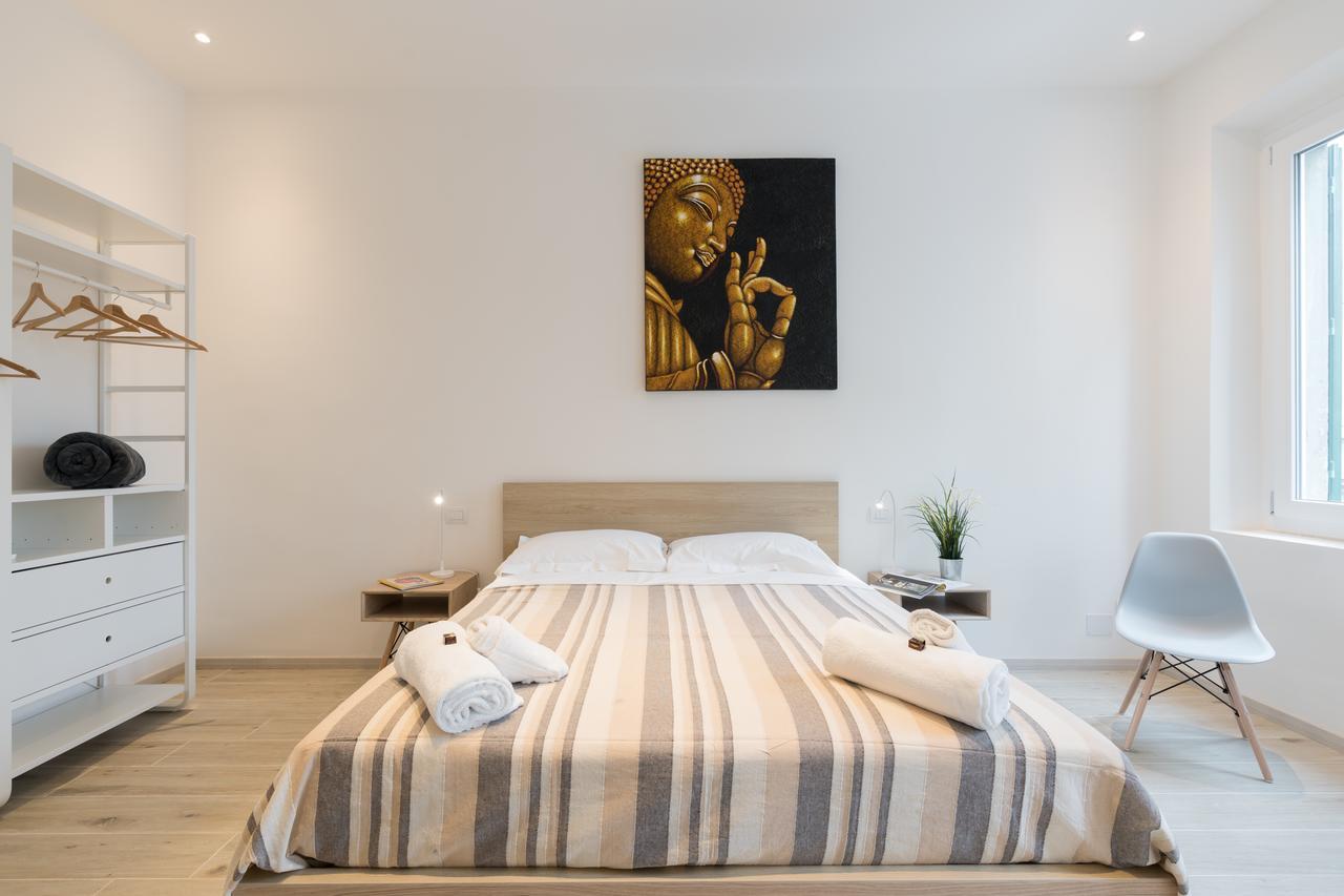 Apartamento Mudiva -Train Station Modern 1 Bdr Flat 1St Floor Florencia Exterior foto