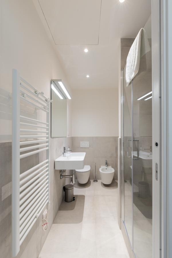Apartamento Mudiva -Train Station Modern 1 Bdr Flat 1St Floor Florencia Exterior foto